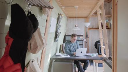 Schöner Arbeitsplatz in Schweden — zahlreiche Teamsmeetings als Remotworker!
