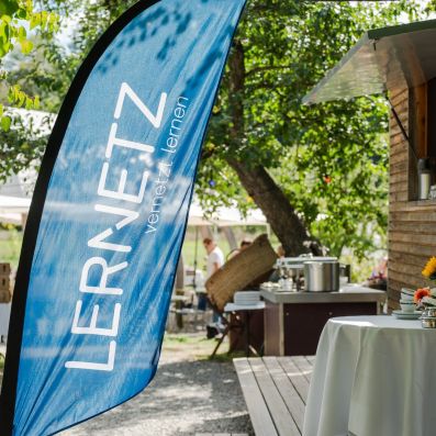 Wir feiern  ein Vierteljahrhundert LerNetz