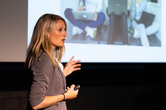 Claudia Hug, Rektorin Bildungszentrum Limmattal